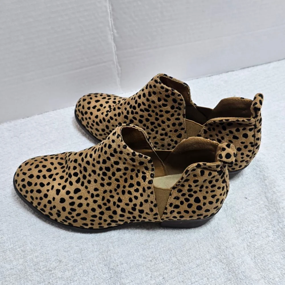 Women's Pierre Dumas Tan Black Leopard Print Ankle Boots Size 6 - Picture 3 of 8